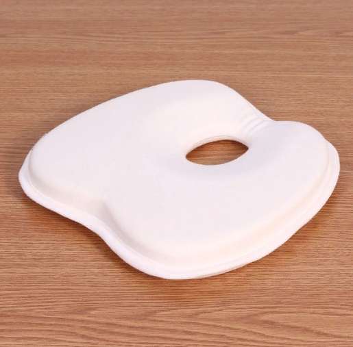 Подушка Memory foam 17/1 (кровать/коляска) анатомическая (кремовый)